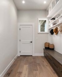 28-Mudroom