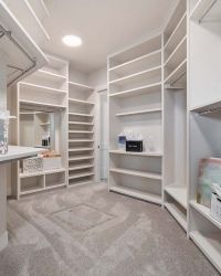 39-Master-Closet